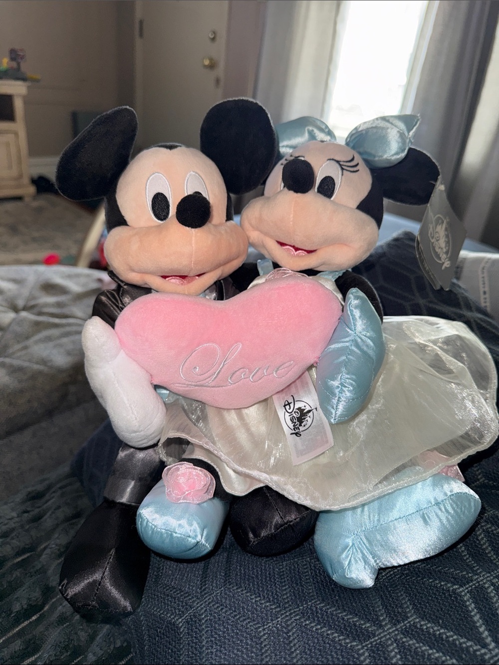 Disney Parks Mickey and Minnie Mouse Wedding Love Plush Doll Set